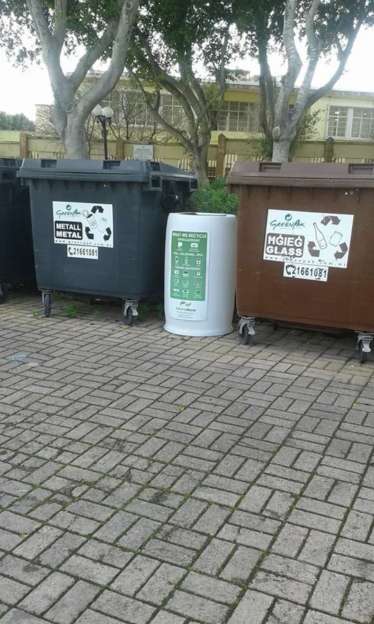 From recycled material we do other recycling